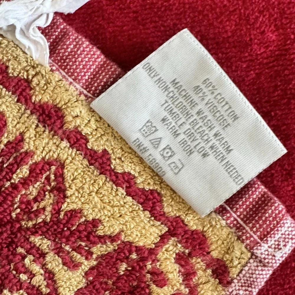 Southern Living‎ Bath Towels Winter Theme Red w/Gold Backside Reversible 3pc